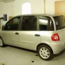 Fiat Multipla - protislunecni autofolie Llumar na autosklo AT15,35